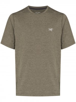 Arcteryx футболка Cormac Arc'teryx. Цвет: зеленый