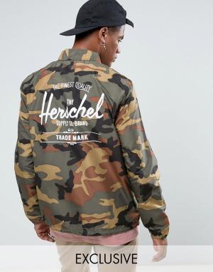 Камуфляжная складывающаяся спортивная куртка с принтом логотипа на спи Herschel Supply Co. Цвет: зеленый