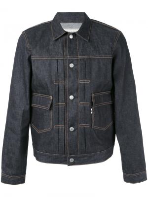 Джинсовая куртка с вышивкой Maison Kitsuné. Цвет: синий