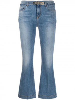 Укороченные расклешенные джинсы Pinko. Цвет: синий