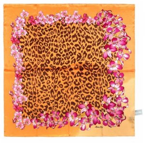 Нежный оранжево-персиковый платок цветами Marina Deste 812775 D'Este