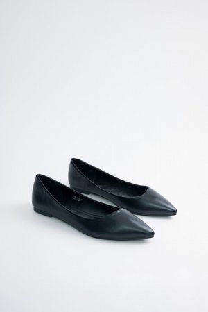 Туфли-балетки кожаные на плоской подошве