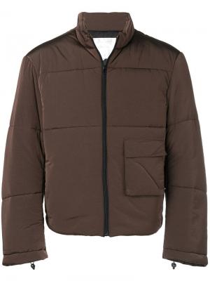 Дутая куртка с молнией на спине Oakley By Samuel Ross. Цвет: коричневый