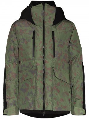 Лыжная куртка Peak с камуфляжным принтом Holden. Цвет: зеленый