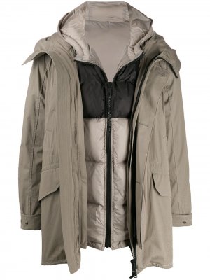 Многослойное пальто с капюшоном Yves Salomon. Цвет: черный