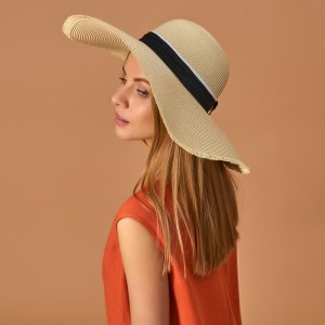 Шляпа Summer I CozyHome. Цвет: бежевый