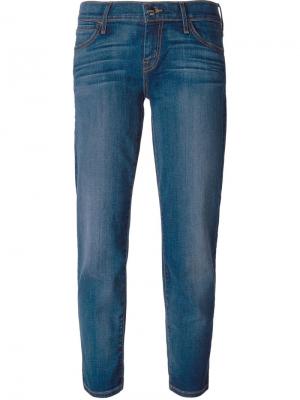 Укороченные джинсы Koral. Цвет: синий