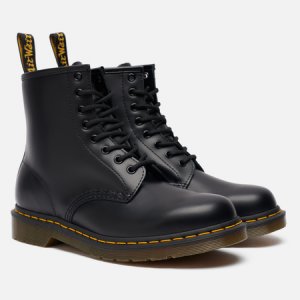 Ботинки 1460 Smooth Leather Dr. Martens. Цвет: чёрный
