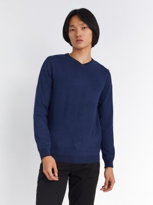 Тонкий трикотажный пуловер с треугольным вырезом и длинным рукавом zolla. Цвет: синий