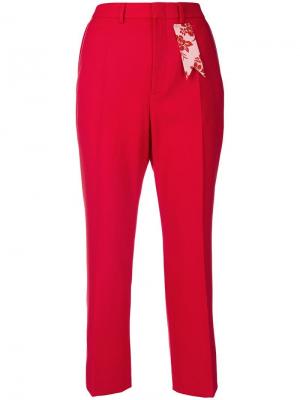 Укороченные брюки The Gigi. Цвет: красный