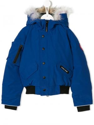 Куртка с капюшоном Canada Goose Kids. Цвет: синий