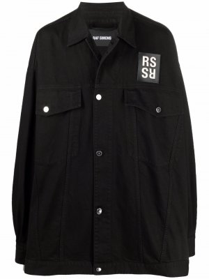 Джинсовая куртка с нашивкой-логотипом Raf Simons. Цвет: черный