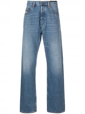 Широкие джинсы с эффектом потертости Diesel. Цвет: синий