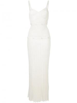 Длинное платье с ребристой фактурой и декоративными пуговицами Christopher Esber. Цвет: белый