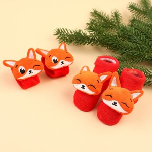Подарочный набор новогодний: браслетики - погремушки и носочки на ножки Крошка Я. Цвет: красный, оранжевый