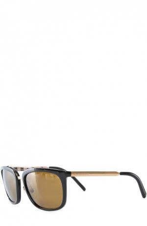 Солнцезащитные очки с футляром Burberry. Цвет: темно-зеленый