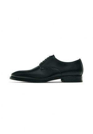 Деловые туфли на шнуровке DERBY , цвет black Massimo Dutti