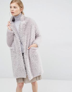 Плюшевое пальто Paisie. Цвет: серый