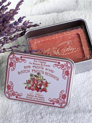 Косметическое мыло в жестяной коробочке Красные ягоды Le Blanc.. Цвет: розовый