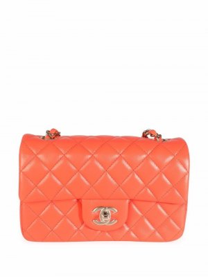 Мини-сумка на плечо Classic Flap Chanel Pre-Owned. Цвет: оранжевый