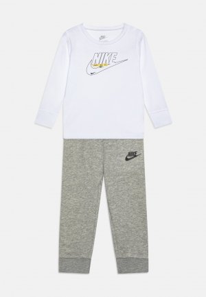 Топ с длинными рукавами CLUB PANT SET , цвет dark grey heather Nike Sportswear