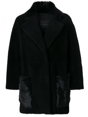 Куртка с меховой отделкой Blancha. Цвет: чёрный