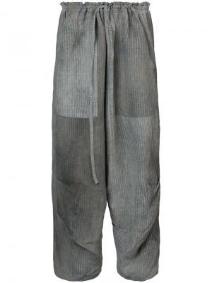 Полосатые брюки карго Forme Dexpression D'expression. Цвет: серый