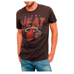 Футболка Miami Heat Junk Food. Цвет: черный
