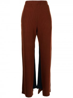 Прямые брюки строгого кроя Maison Mihara Yasuhiro. Цвет: коричневый