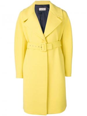 Пальто с поясом Ki6. Цвет: желтый
