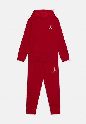 Спортивный костюм JDN MJ ESSENTIALS UNISEX SET , цвет gym red Jordan