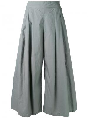 Широкие брюки со складками Labo Art. Цвет: серый