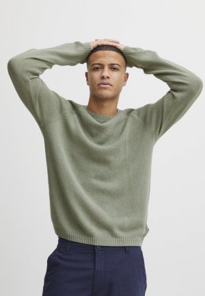Вязаный свитер FABIO , цвет evergreen Solid