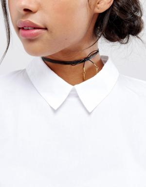 Кожаное ожерелье-чокер с позолоченными подвесками Vanessa Mooney. Цвет: черный