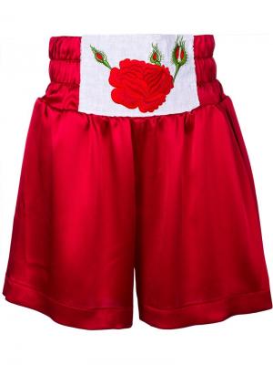 Атласные боксерские шорты с цветочной вышивкой Natasha Zinko. Цвет: красный