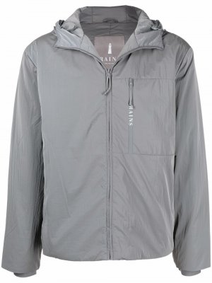 Легкая куртка с логотипом Rains. Цвет: серый