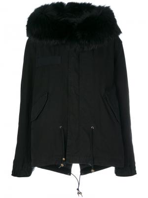 Пальто с капюшоном меховой отделкой Mr & Mrs Italy. Цвет: чёрный