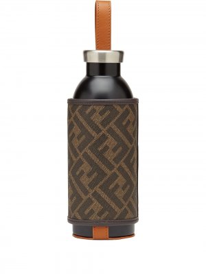 Чехол для бутылки с логотипом FF Fendi. Цвет: коричневый