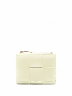 Intrecciato bi-fold leather wallet Bottega Veneta. Цвет: желтый