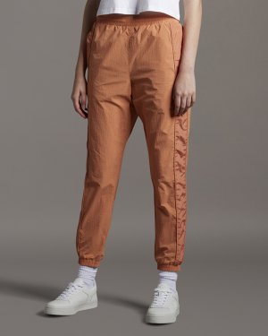 Спортивные брюки из 100% нейлона Lyle and Scott. Цвет: бледно-оранжевый