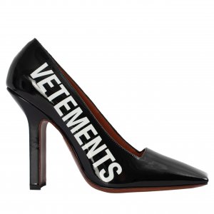 Лакированные туфли с логотипом VETEMENTS