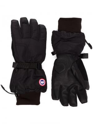 Утепленные перчатки Canada Goose. Цвет: черный