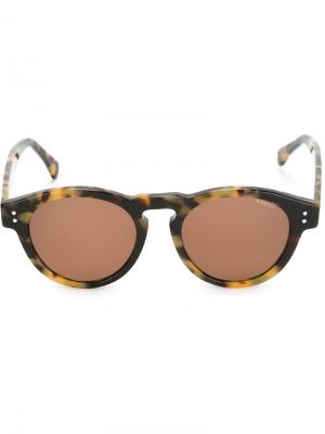 Солнцезащитные очки Komono. Цвет: коричневый