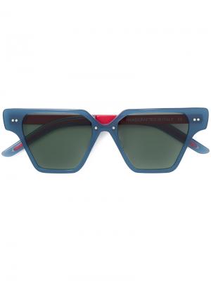 Солнцезащитные очки с оправой кошачий глаз Delirious. Цвет: синий