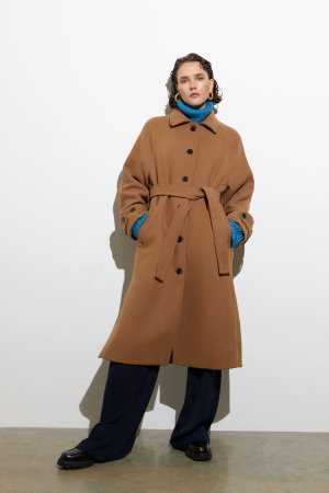Коричневое фетровое пальто Фавна, коричневый French Connection. Цвет: коричневый