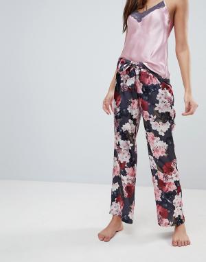 Атласные пижамные штаны с цветочным принтом Boux Avenue. Цвет: розовый