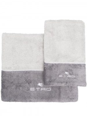 Набор полотенец с вышитым логотипом ETRO HOME. Цвет: серый
