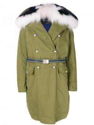 Пальто с большим капюшоном и мехом лисы Ermanno Scervino. Цвет: зелёный