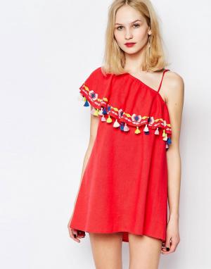 Платье на одно плечо с оборками и кисточками Java Piper. Цвет: красный