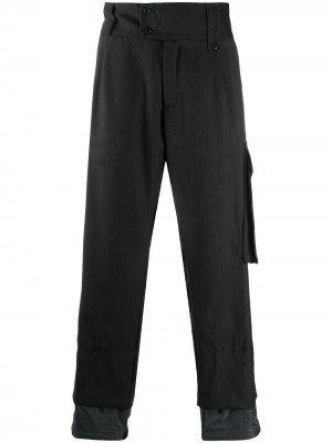 Многослойные брюки карго Corelate. Цвет: серый